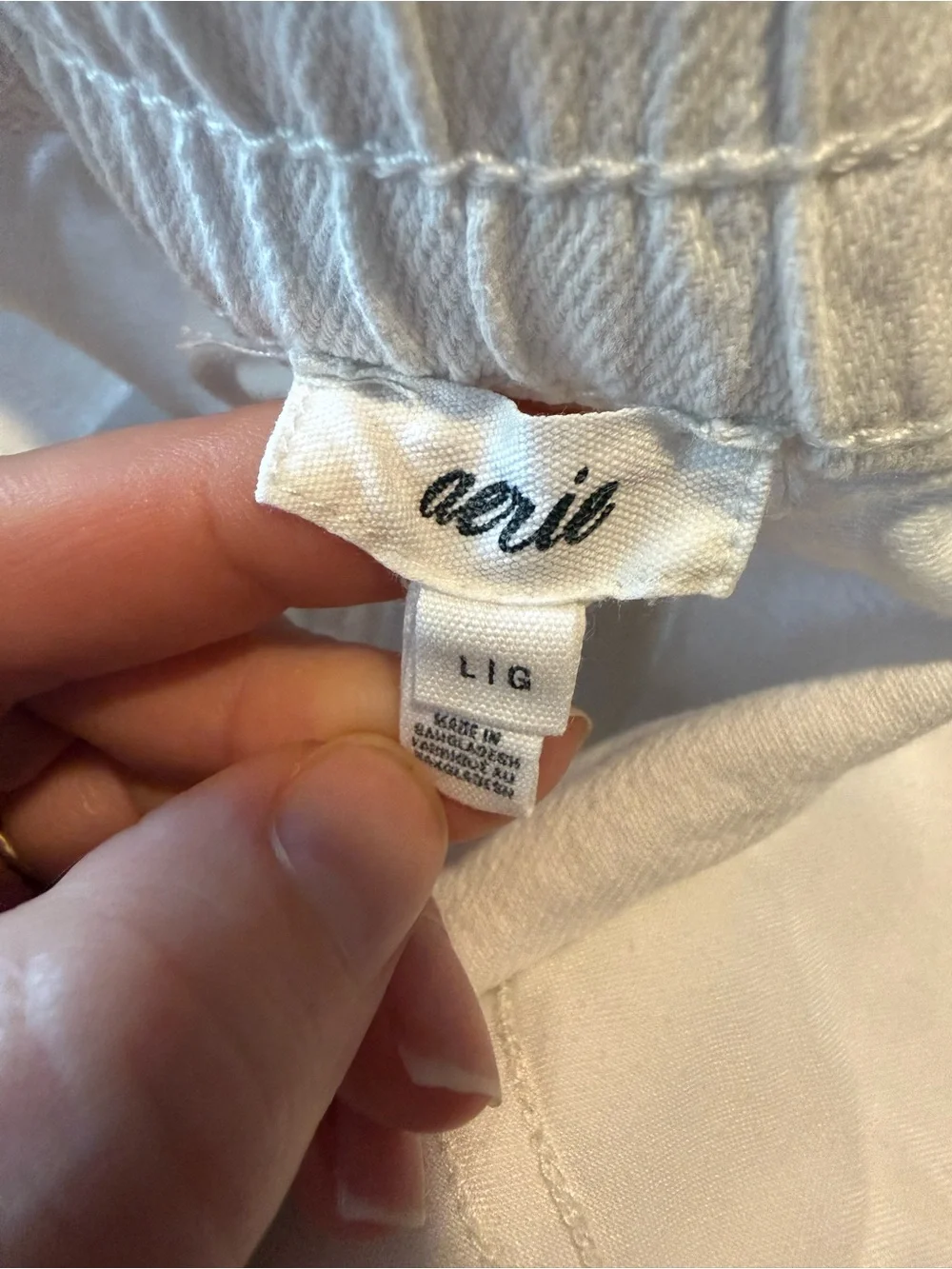 Aerie Distressed Women's Denim Shorts Large